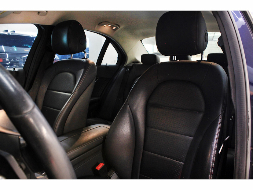 Foto do veículo MERCEDES-BENZ C 180 1.6 CGI EXCLUSIVE 16V TURBO GASOLINA 4P AUTOMÁTICO 2017 98.000 KM 98.800,00