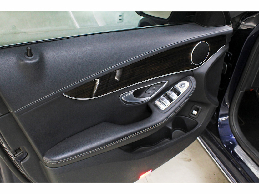 Foto do veículo MERCEDES-BENZ C 180 1.6 CGI EXCLUSIVE 16V TURBO GASOLINA 4P AUTOMÁTICO 2017 98.000 KM 98.800,00