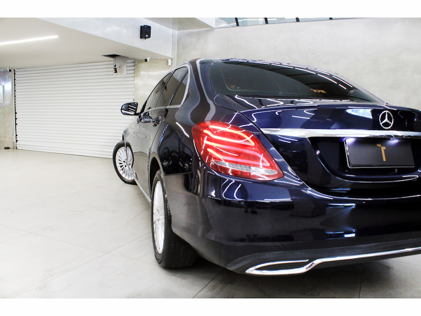 Foto do veículo MERCEDES-BENZ C 180 1.6 CGI EXCLUSIVE 16V TURBO GASOLINA 4P AUTOMÁTICO 2017 98.000 KM 98.800,00