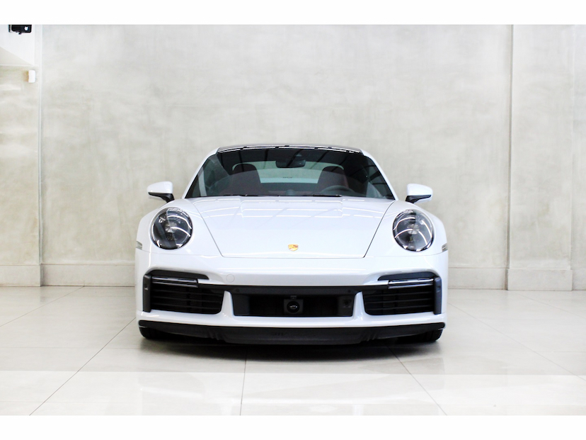 Foto do veículo PORSCHE 911 3.8 24V H6 GASOLINA TURBO S PDK 2024 3.400 KM 1.738.800,00