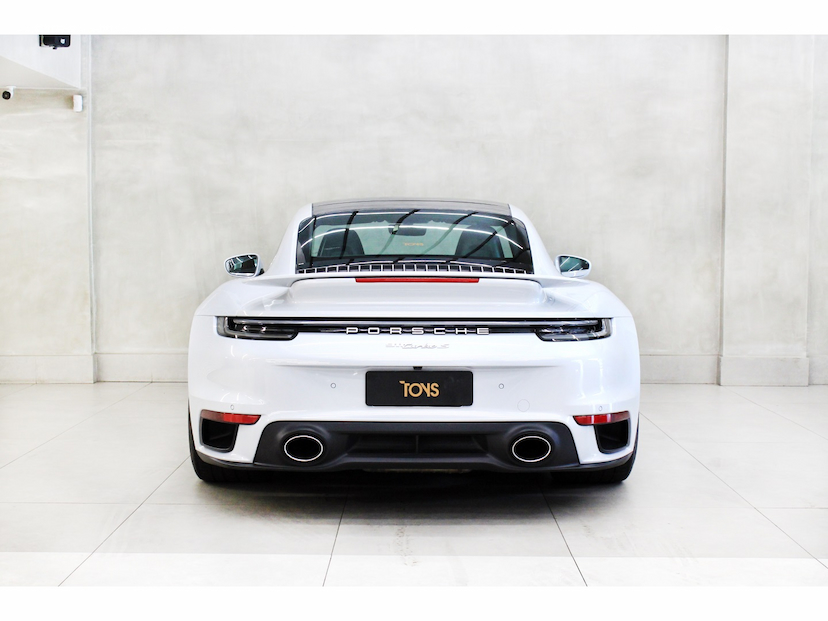 Foto do veículo PORSCHE 911 3.8 24V H6 GASOLINA TURBO S PDK 2024 3.400 KM 1.738.800,00