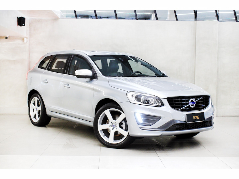 Foto do veículo VOLVO XC60 2.0 T5 RD TURBO GASOLINA 4P AUTOMÁTICO 2015 80.000 KM 87.800,00