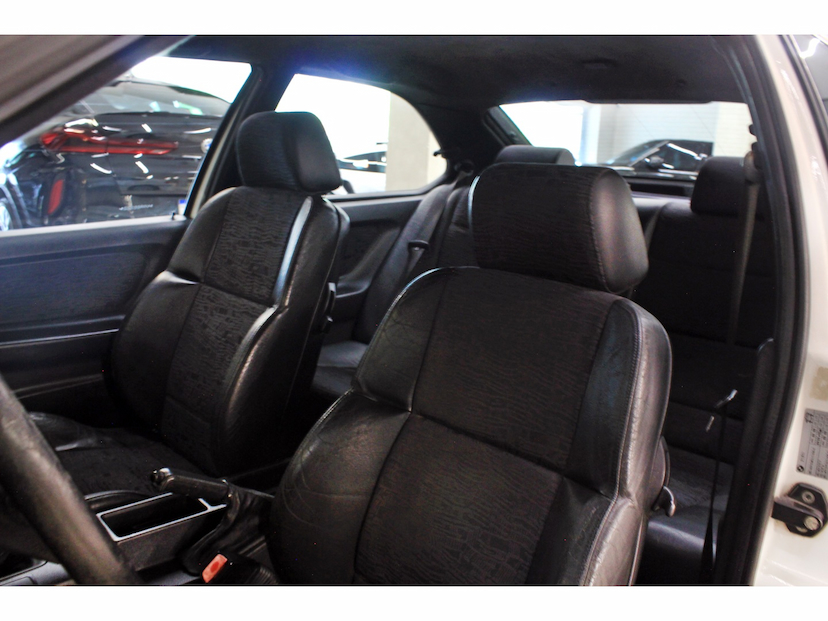 Foto do veículo BMW 318TI 1.9 COMPACT TOP 16V GASOLINA 2P MANUAL 1997 83.500 KM 62.800,00