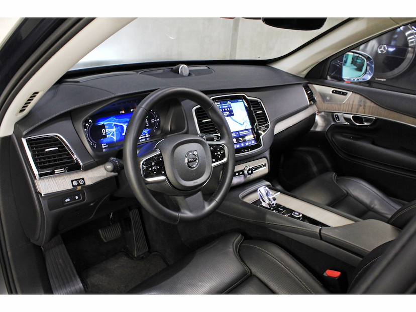 Foto do veículo VOLVO XC90 2.0 T8 RECHARGE ULTIMATE AWD GEARTRONIC 2024 40.500 KM 438.800,00