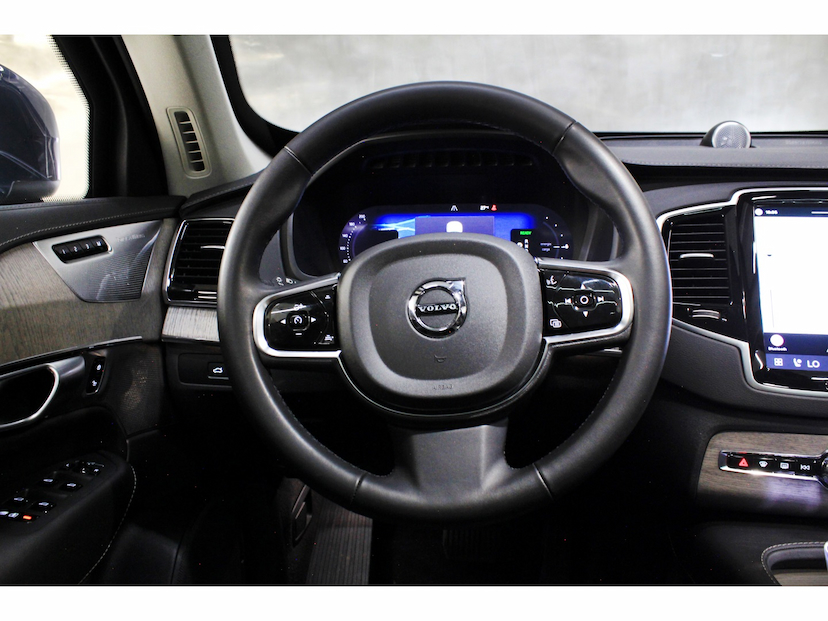 Foto do veículo VOLVO XC90 2.0 T8 RECHARGE ULTIMATE AWD GEARTRONIC 2024 40.500 KM 438.800,00