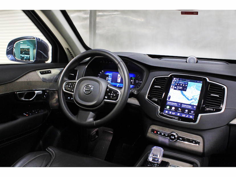 Foto do veículo VOLVO XC90 2.0 T8 RECHARGE ULTIMATE AWD GEARTRONIC 2024 40.500 KM 438.800,00