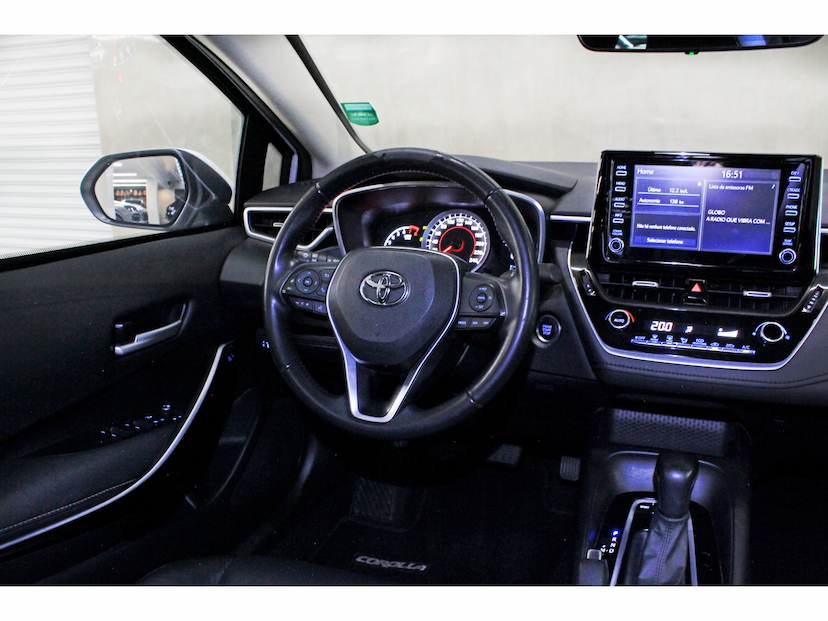 Foto do veículo TOYOTA COROLLA 2.0 VVT-IE FLEX XEI DIRECT SHIFT 2022 68.300 KM 168.800,00