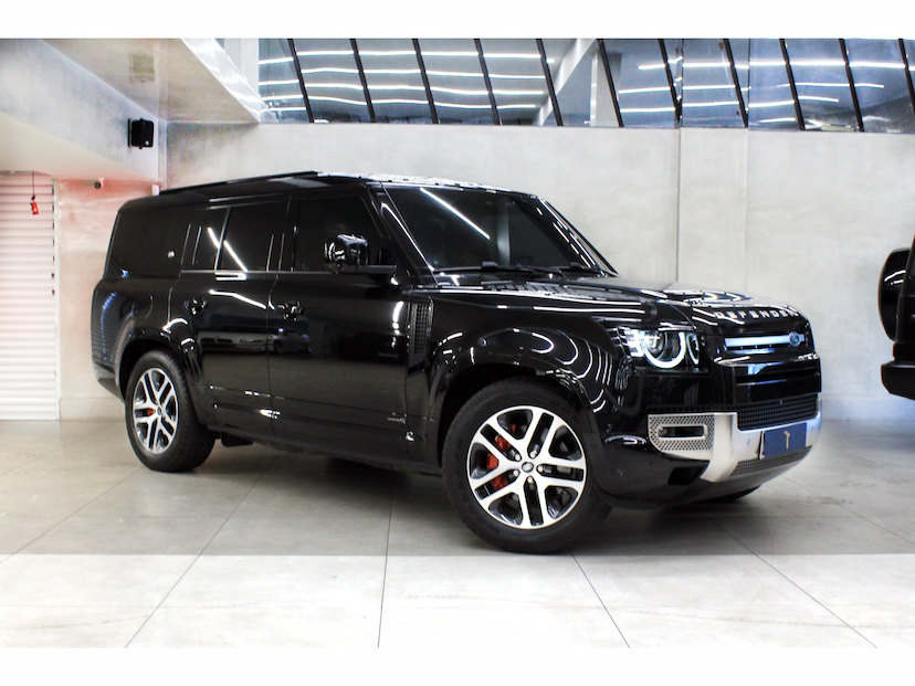 Foto do veículo LAND ROVER DEFENDER 3.0 D300 TURBO DIESEL MHEV 130 X AWD AUTOMÁTICO 2023 22.600 KM 698.800,00