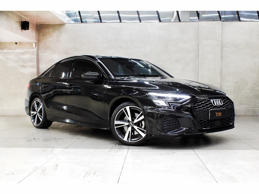 Foto do veículo AUDI A3 2.0 40 TFSI MHEV SEDAN PERFORMANCE BLACK S-TRONIC 2023 28.300 KM 268.800,00