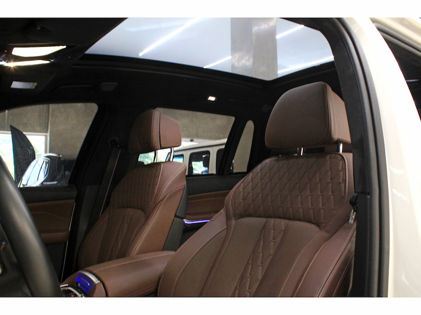 Foto do veículo BMW X7 4.4 V8 GASOLINA M60I STEPTRONIC 2024 13.950 KM 898.800,00