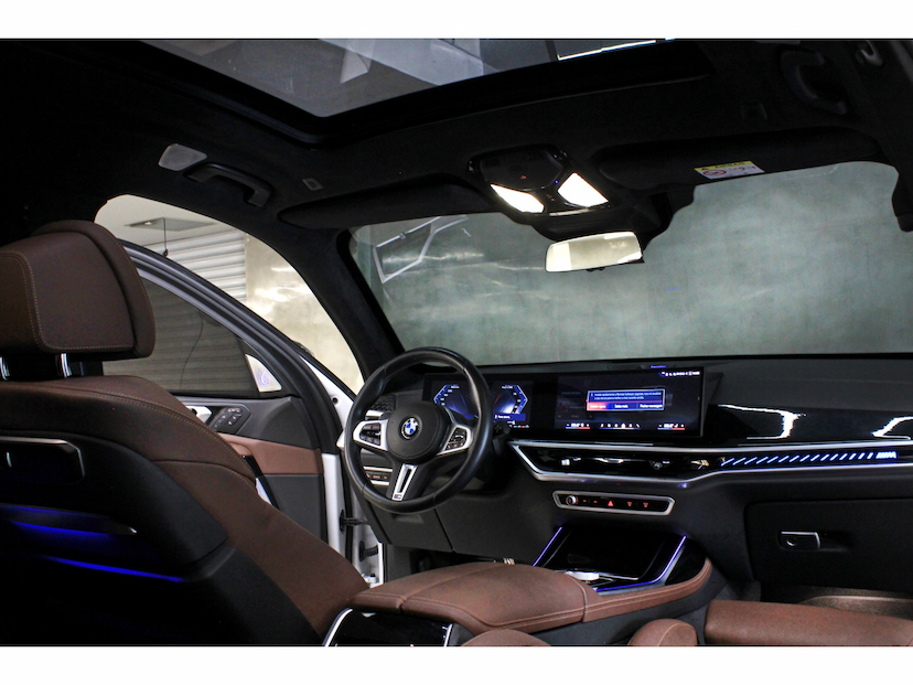 Foto do veículo BMW X7 4.4 V8 GASOLINA M60I STEPTRONIC 2024 13.950 KM 898.800,00