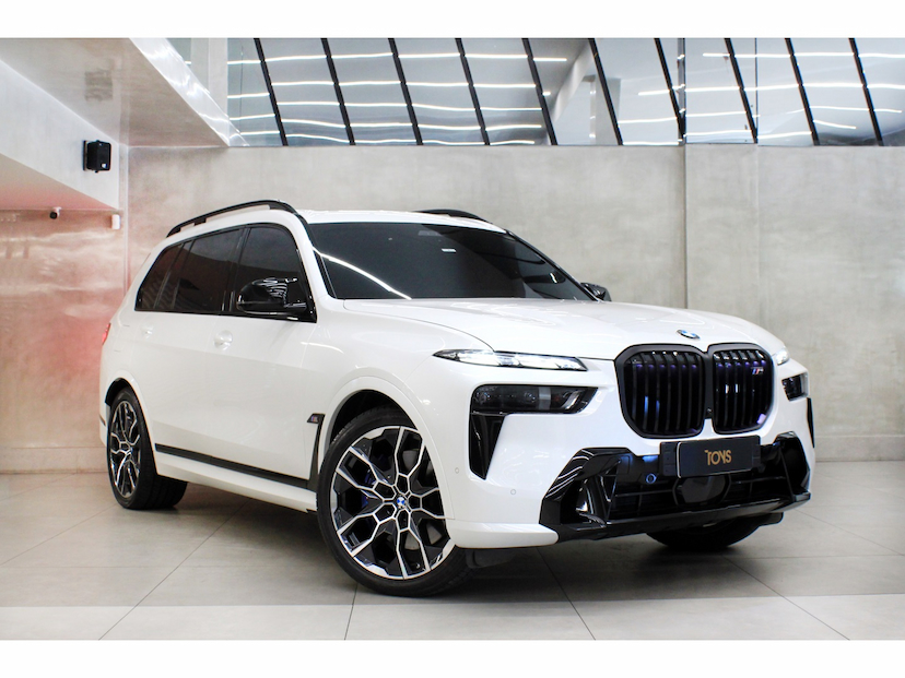 Foto do veículo BMW X7 4.4 V8 GASOLINA M60I STEPTRONIC 2024 13.950 KM 898.800,00