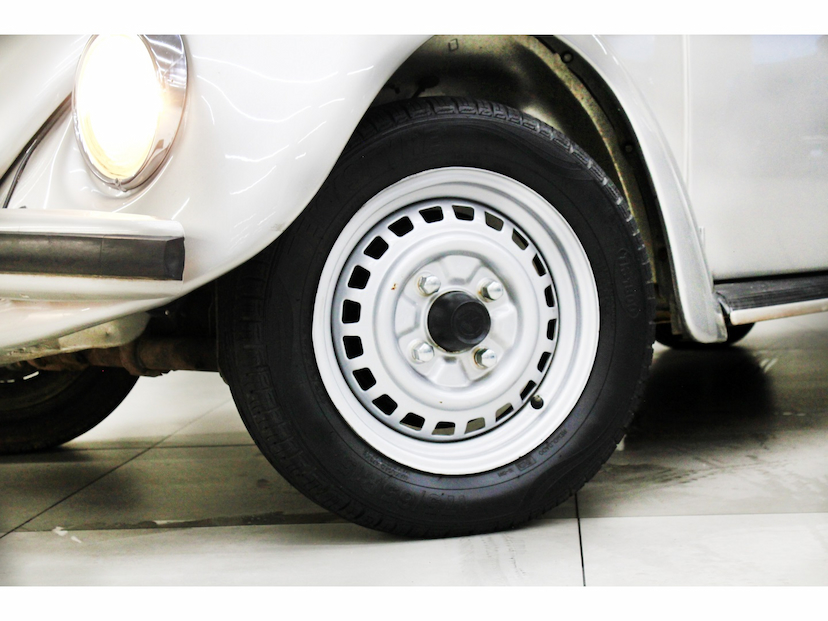 Foto do veículo VOLKSWAGEN FUSCA 1.6 8V GASOLINA 2P MANUAL 1994 38.200 KM 58.800,00