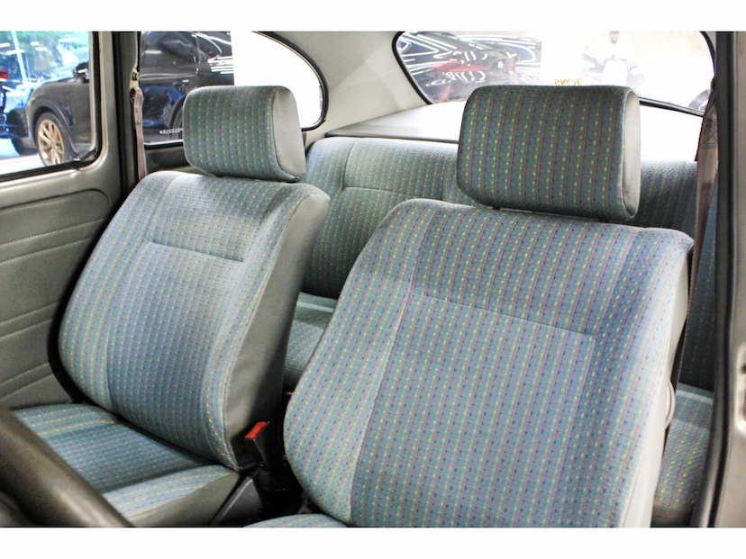 Foto do veículo VOLKSWAGEN FUSCA 1.6 8V GASOLINA 2P MANUAL 1994 38.200 KM 58.800,00