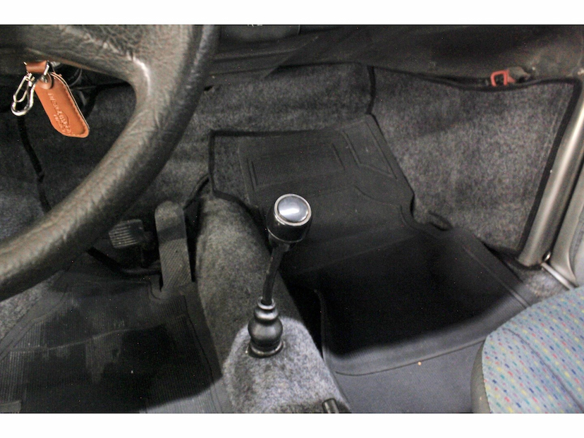 Foto do veículo VOLKSWAGEN FUSCA 1.6 8V GASOLINA 2P MANUAL 1994 38.200 KM 58.800,00