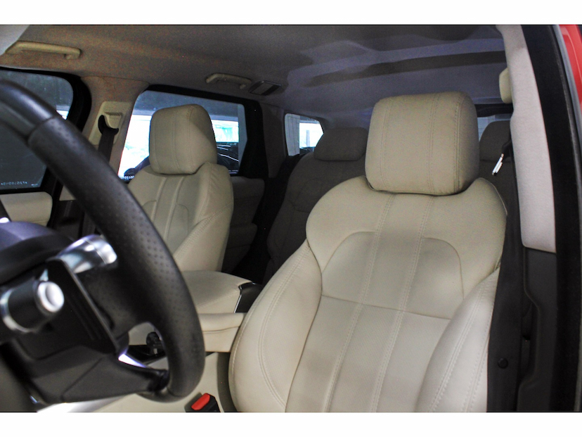 Foto do veículo LAND ROVER RANGE ROVER SPORT 3.0 HSE 4X4 V6 24V GASOLINA 4P AUTOMÁTICO 2015 104.000 KM 159.800,00
