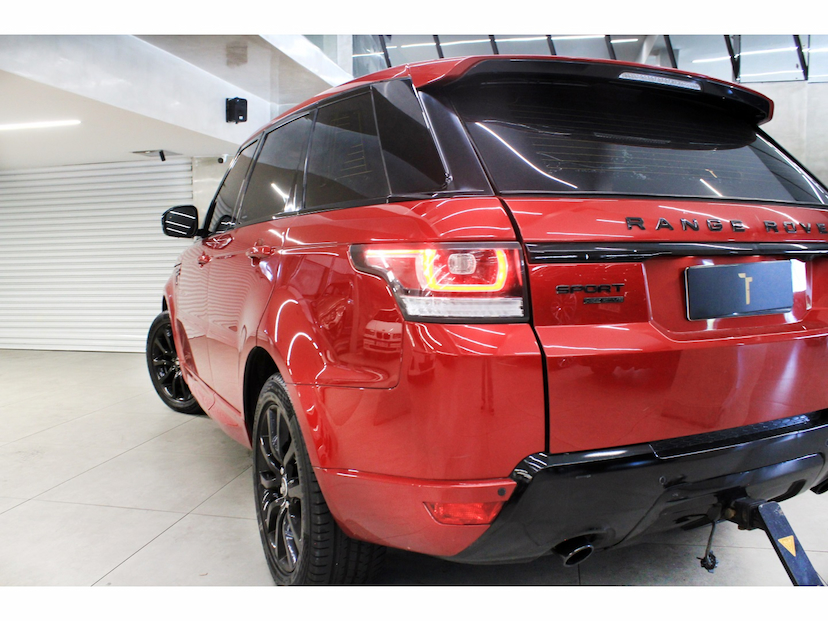 Foto do veículo LAND ROVER RANGE ROVER SPORT 3.0 HSE 4X4 V6 24V GASOLINA 4P AUTOMÁTICO 2015 104.000 KM 159.800,00