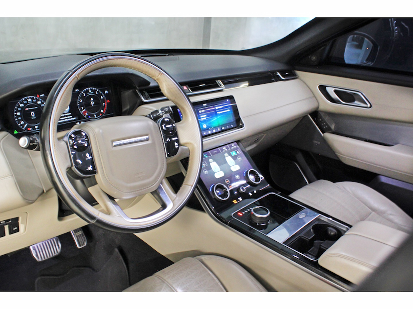 Foto do veículo LAND ROVER RANGE ROVER VELAR 3.0 V6 P380 GASOLINA R-DYNAMIC HSE AUTOMÁTICO 2018 61.200 KM 258.800,00