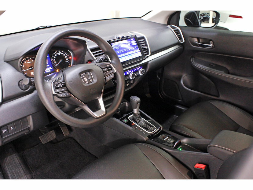 Foto do veículo HONDA CITY 1.5 I-VTEC FLEX HATCH EX CVT 2026 1.200 KM 128.800,00