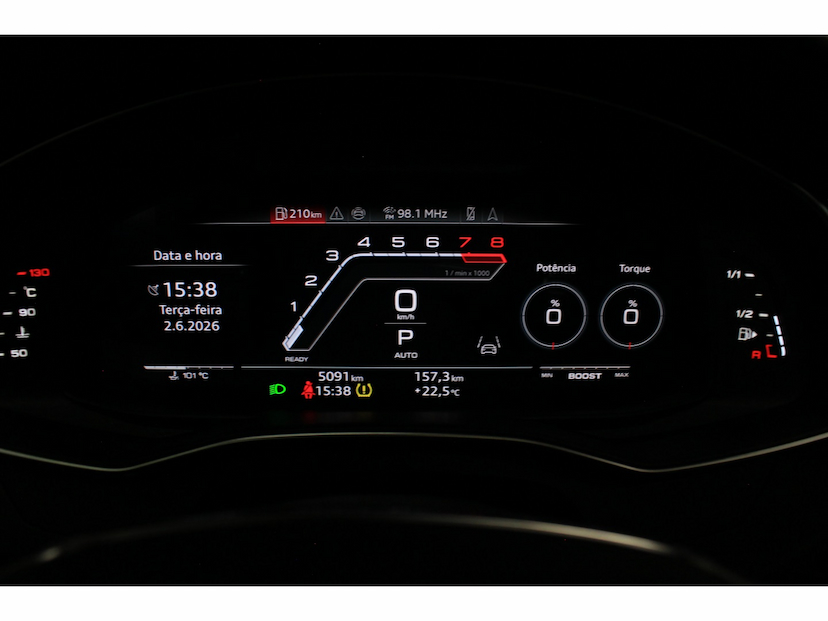 Foto do veículo AUDI RS6 4.0 V8 TFSI MHEV AVANT PERFORMANCE TIPTRONIC 2026 5.100 KM 1.219.800,00