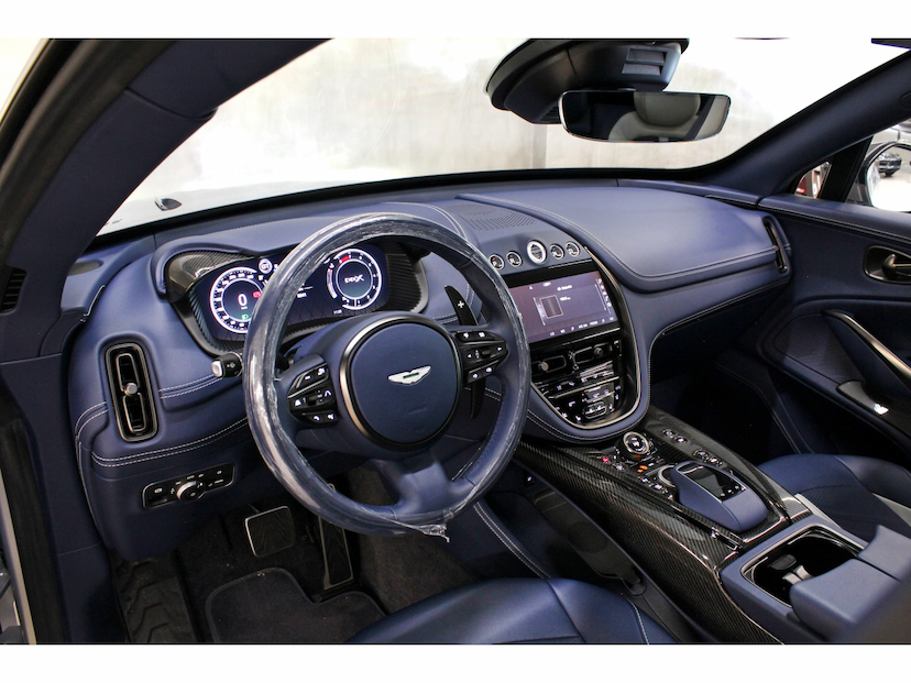 Foto do veículo ASTON MARTIN DBX707 4.0 V8 TURBO GASOLINA  AUTOMÁTICO 2023 9.500 KM 2.699.800,00