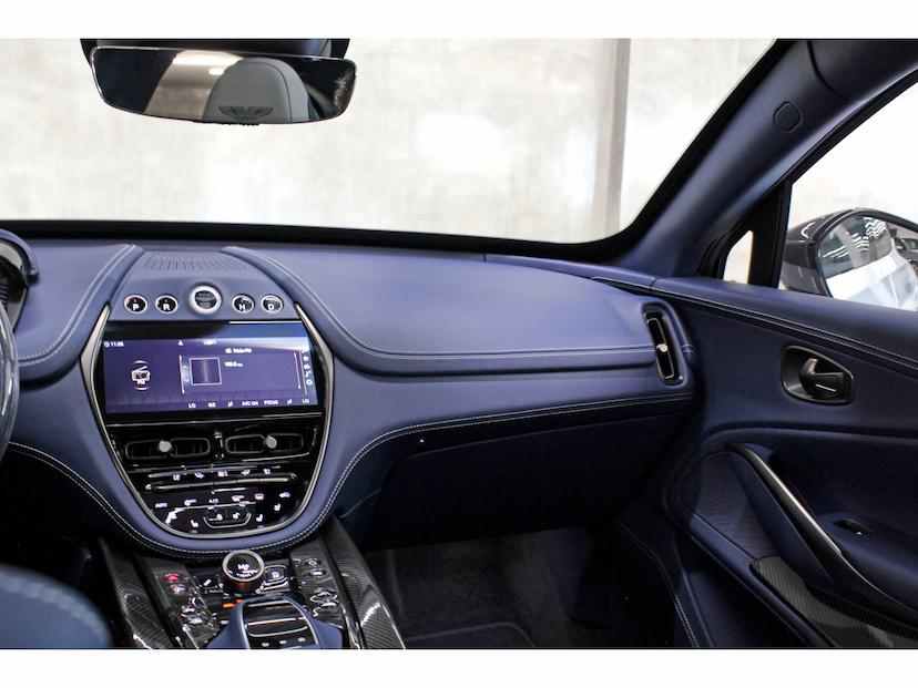Foto do veículo ASTON MARTIN DBX707 4.0 V8 TURBO GASOLINA  AUTOMÁTICO 2023 9.500 KM 2.699.800,00