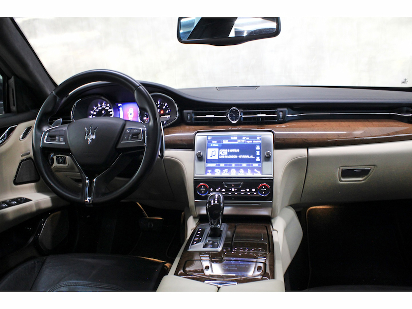 Foto do veículo MASERATI QUATTROPORTE 3.8 GTS V8 32V BITURBO GASOLINA 4P AUTOMÁTICO 2014 28.200 KM 548.800,00