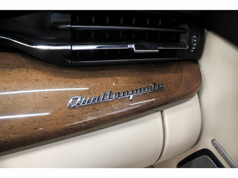 Foto do veículo MASERATI QUATTROPORTE 3.8 GTS V8 32V BITURBO GASOLINA 4P AUTOMÁTICO 2014 28.200 KM 548.800,00