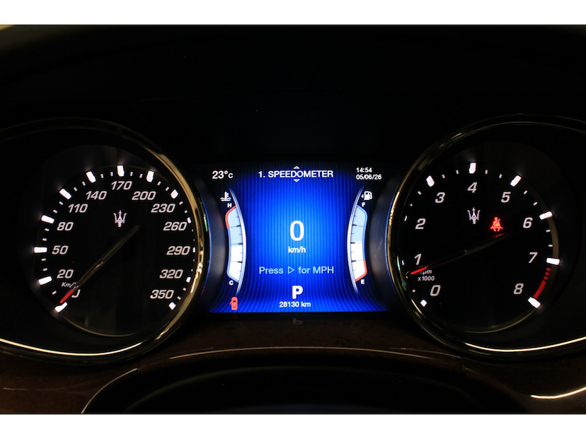 Foto do veículo MASERATI QUATTROPORTE 3.8 GTS V8 32V BITURBO GASOLINA 4P AUTOMÁTICO 2014 28.200 KM 548.800,00