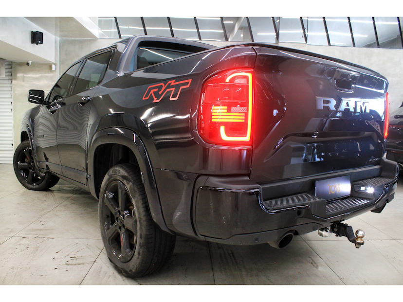 Foto do veículo RAM RAMPAGE 2.0 HURRICANE 4 TURBO GASOLINA R/T 4X4 AUTOMÁTICO 2025 27.300 KM 199.800,00