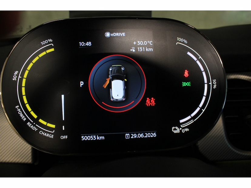 Foto do veículo MINI COOPER SE TOP 2P ELÉTRICO 2022 50.100 KM 148.800,00