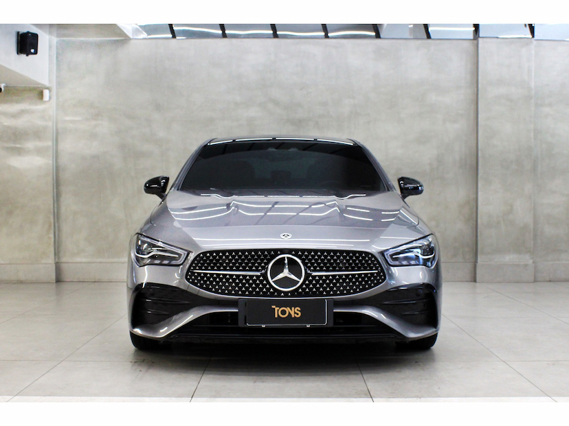 Foto do veículo MERCEDES-BENZ CLA 200 1.3 AMG LINE TB 16V AUT. (HÍB.) 2024 17.800 KM 255.800,00