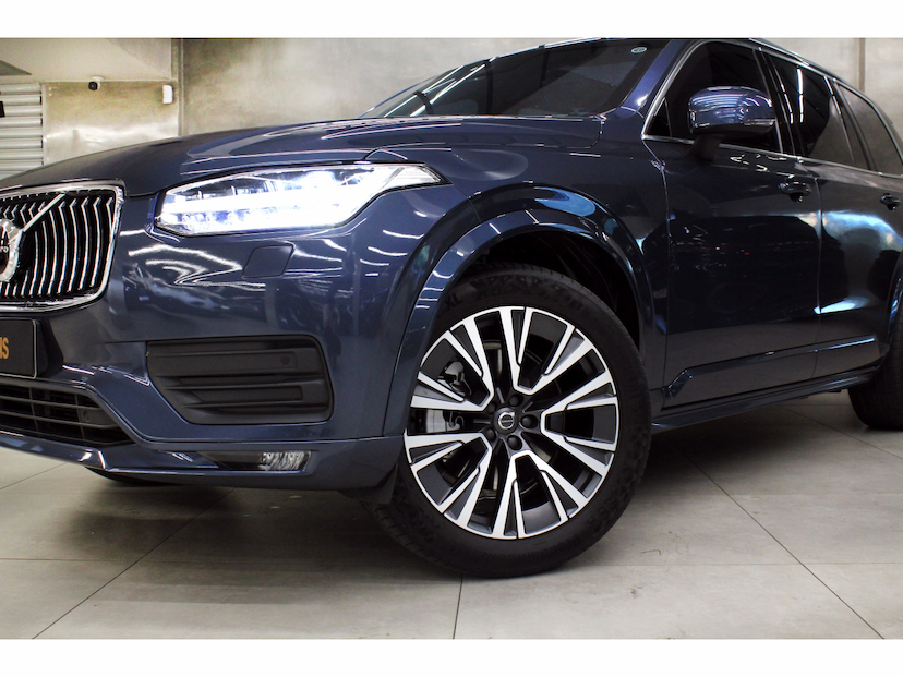 Foto do veículo VOLVO XC90 2.0 T6 GASOLINA MOMENTUM AWD GEARTRONIC 2020 87.000 KM 235.800,00