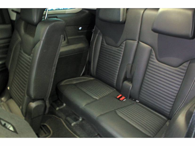 Foto do veículo JEEP COMMANDER 1.3 T270 TURBO FLEX LONGITUDE AT6 2025 20.500 KM 259.800,00