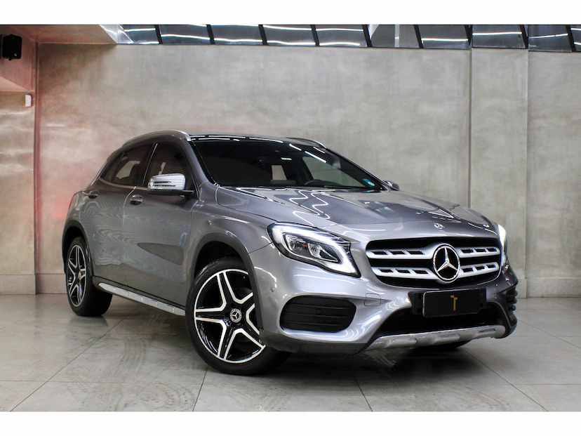 Foto do veículo MERCEDES-BENZ GLA 250 2.0 CGI GASOLINA SPORT 7G-DCT 2018 41.000 KM 177.800,00