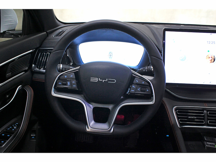 Foto do veículo BYD SONG PLUS 1.5 DM-I HÍBRIDO AUTOMÁTICO 2026 3.700 KM 338.800,00