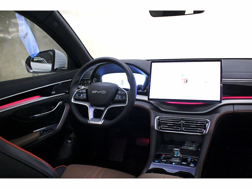 Foto do veículo BYD SONG PLUS 1.5 DM-I HÍBRIDO AUTOMÁTICO 2026 3.700 KM 338.800,00
