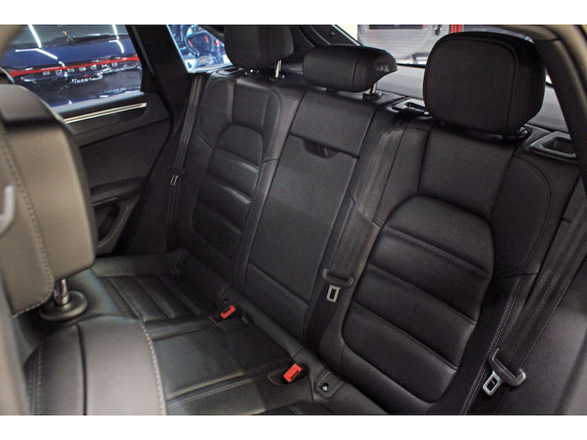 Foto do veículo PORSCHE MACAN 2.9 V6 BITURBO GASOLINA GTS PDK 2023 24.000 KM 547.800,00
