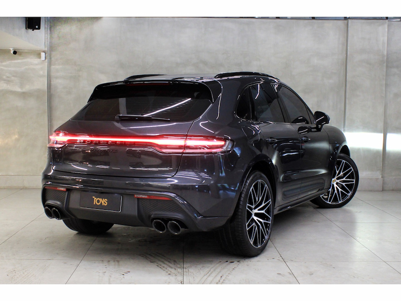 Foto do veículo PORSCHE MACAN 2.9 V6 BITURBO GASOLINA GTS PDK 2023 24.000 KM 547.800,00