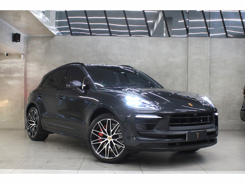 Foto do veículo PORSCHE MACAN 2.9 V6 BITURBO GASOLINA GTS PDK 2023 24.000 KM 547.800,00