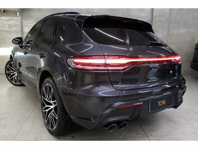 Foto do veículo PORSCHE MACAN 2.9 V6 BITURBO GASOLINA GTS PDK 2023 24.000 KM 547.800,00