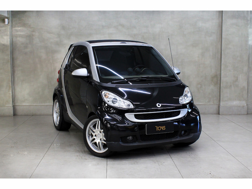 Foto do veículo SMART FORTWO 1.0 CABRIO 3 CILINDROS 12V GASOLINA 2P AUTOMÁTICO 2010 56.800 KM 79.800,00