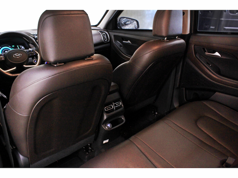 Foto do veículo HYUNDAI CRETA 1.0 TGDI FLEX PLATINUM AUTOMÁTICO 2022 115.000 KM 139.800,00