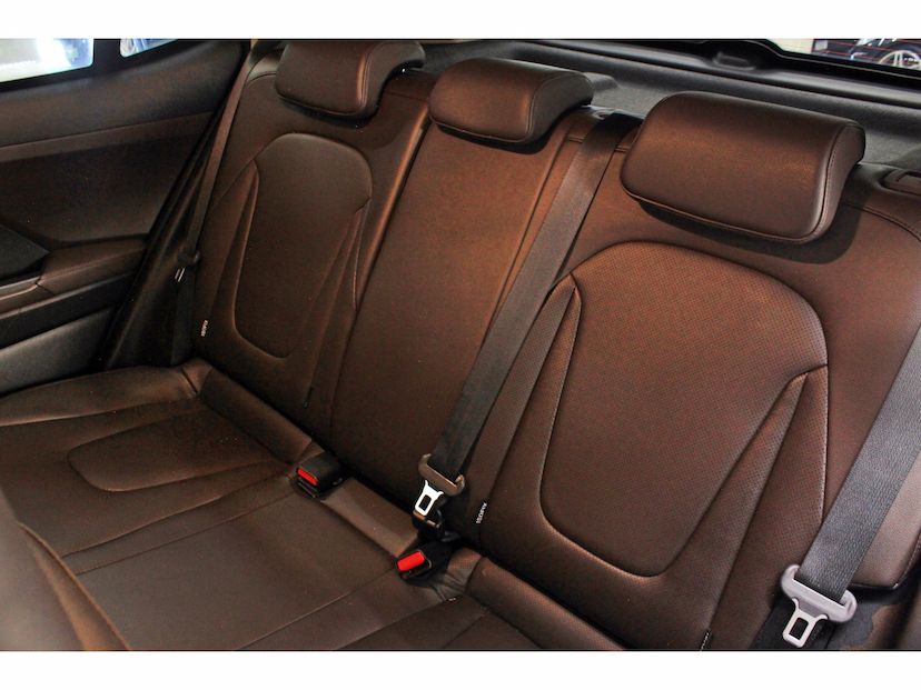 Foto do veículo HYUNDAI CRETA 1.0 TGDI FLEX PLATINUM AUTOMÁTICO 2022 115.000 KM 139.800,00