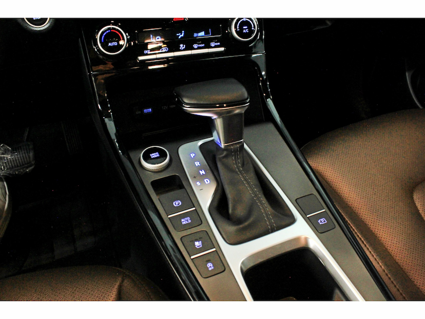 Foto do veículo HYUNDAI CRETA 1.0 TGDI FLEX PLATINUM AUTOMÁTICO 2022 115.000 KM 139.800,00