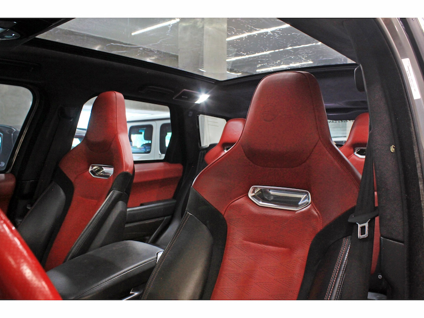 Foto do veículo LAND ROVER RANGE ROVER SPORT 5.0 SVR 4X4 V8 32V GASOLINA 4P AUTOMÁTICO 2019 76.300 KM 449.800,00