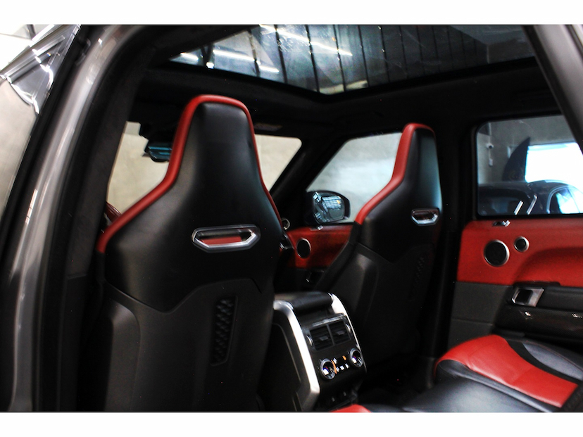 Foto do veículo LAND ROVER RANGE ROVER SPORT 5.0 SVR 4X4 V8 32V GASOLINA 4P AUTOMÁTICO 2019 76.300 KM 449.800,00