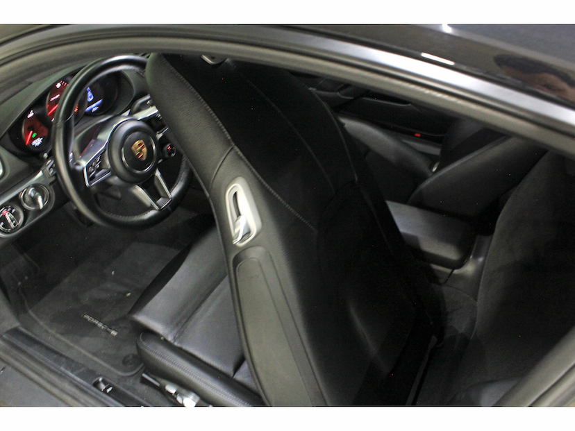Foto do veículo PORSCHE 718 2.0 16V H4 GASOLINA CAYMAN PDK 2020 12.400 KM 457.800,00