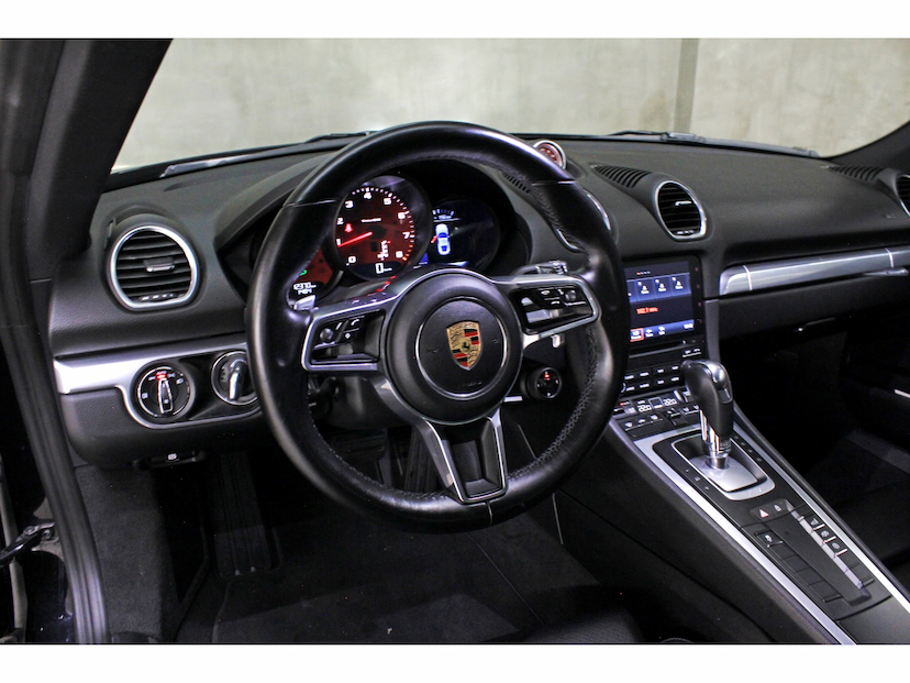 Foto do veículo PORSCHE 718 2.0 16V H4 GASOLINA CAYMAN PDK 2020 12.400 KM 457.800,00