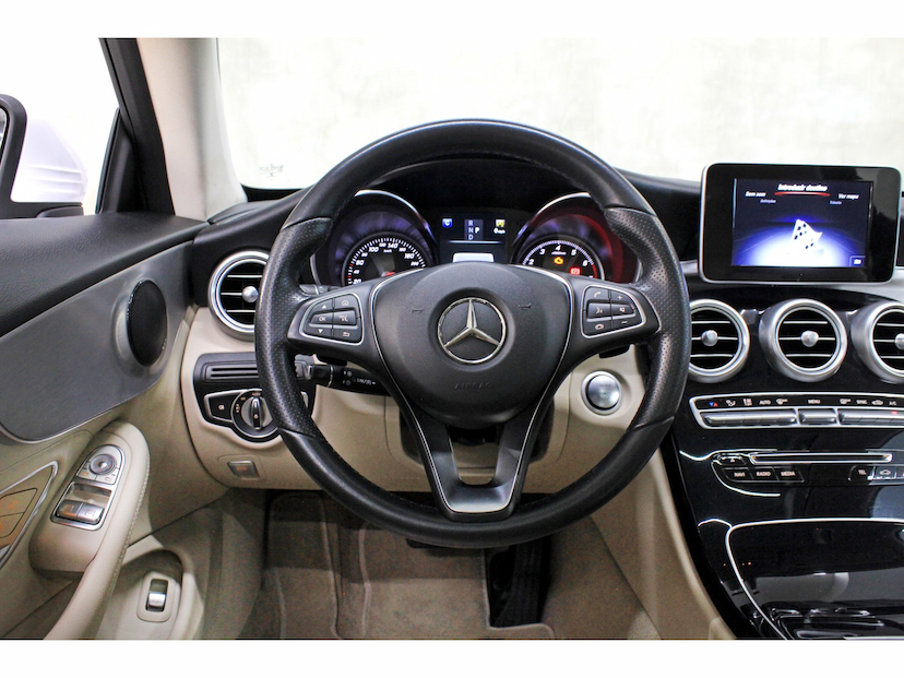 Foto do veículo MERCEDES-BENZ C 180 1.6 CGI GASOLINA AVANTGARDE COUPÉ 9G-TRONIC 2018 69.700 KM 159.800,00
